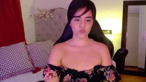 Media: miacollins1x Myfreecams Invalid Date