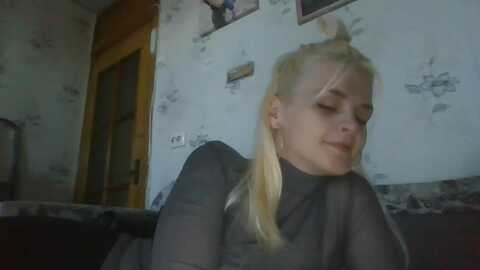 sweetvickie @ myfreecams on 20231031