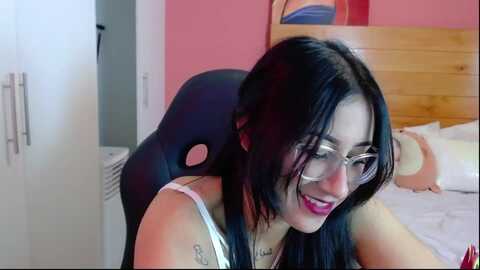Media: luna19xo Myfreecams Invalid Date