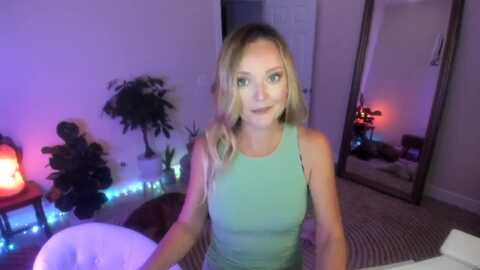 missamerica_ @ myfreecams on 20231102