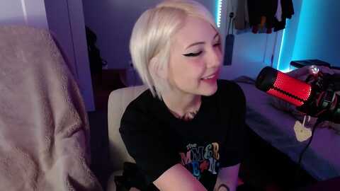 Media: cuteholly Myfreecams Invalid Date
