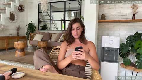 Media: helloviv Myfreecams Invalid Date