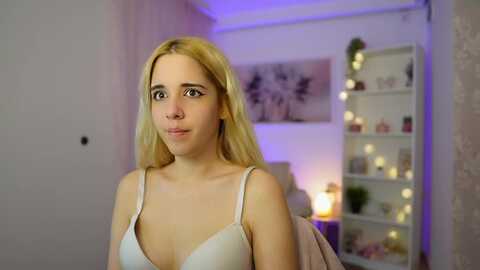 Media: katie_kush18 Myfreecams Invalid Date