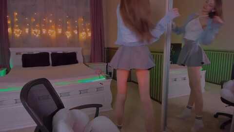luisa_baker @ myfreecams on 20231103