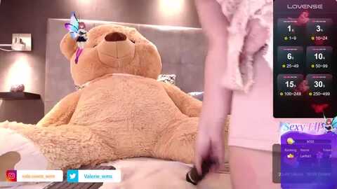Media: valeriesaenz1 Myfreecams Invalid Date