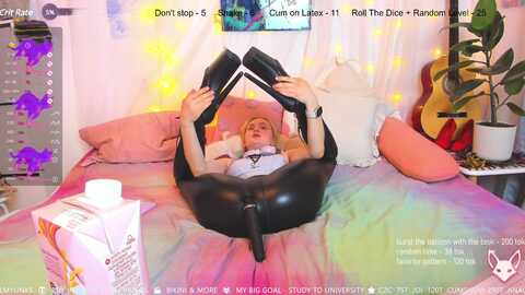 eliecii @ myfreecams on 20231104