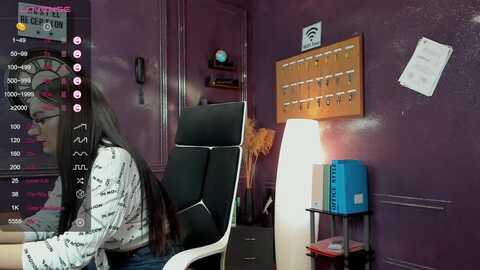 claradevil @ myfreecams on 20231105