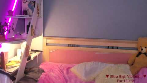 Media: lunatale Myfreecams Invalid Date