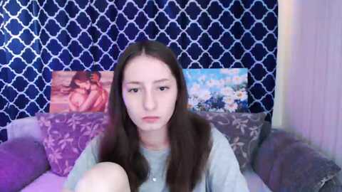 Media: lunnaa_xx Myfreecams Invalid Date