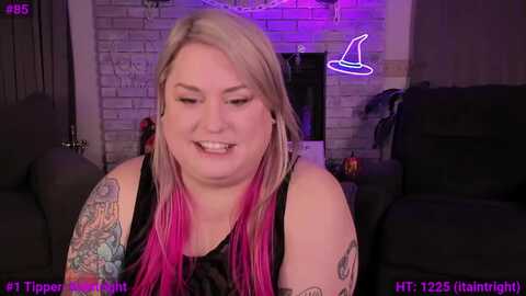 Media: mari_jae Myfreecams Invalid Date