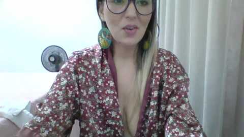 mell_pepper @ myfreecams on 20231105