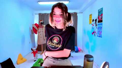 Media: agostinha_red Myfreecams Invalid Date