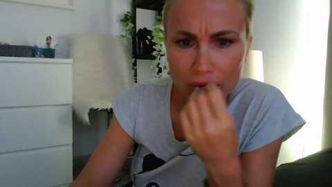 Media: hrystina_ Myfreecams Invalid Date