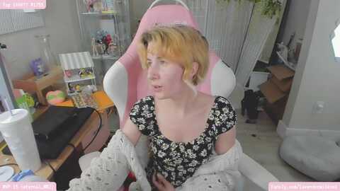 komobear @ myfreecams on 20231107