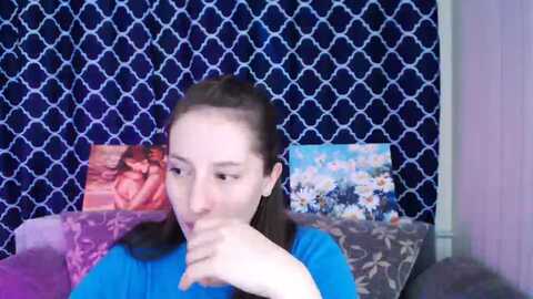 Media: lunnaa_xx Myfreecams Invalid Date
