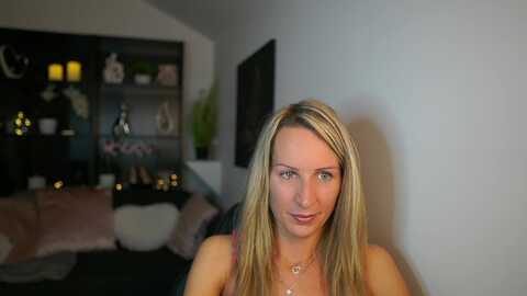 Media: nikki__sexx__ Myfreecams Invalid Date
