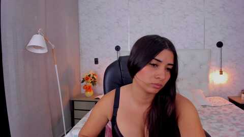 Media: hanna_milano Myfreecams Invalid Date