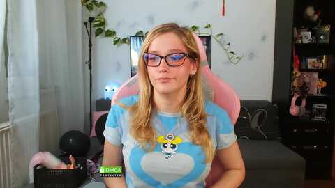 Media: monicmoon18 Myfreecams Invalid Date