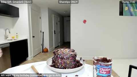 bdaybestass @ myfreecams on 20231109