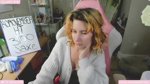 komobear @ myfreecams on 20231111
