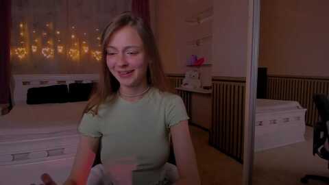 luisa_baker @ myfreecams on 20231111