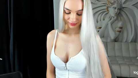 Media: haleysweet18 Myfreecams Invalid Date