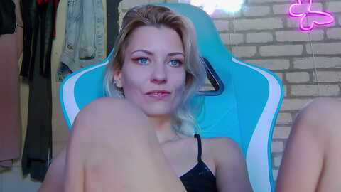 Media: karoline121 Myfreecams Invalid Date
