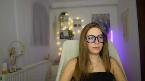 Media: tina_nappi18 Myfreecams Invalid Date