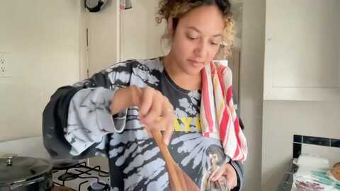 Media: dreamyriri Myfreecams Invalid Date