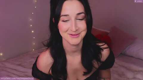 Media: kaylenpeach Myfreecams Invalid Date