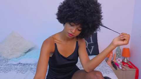 Media: kriss_reyes Myfreecams Invalid Date