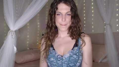 Media: emilysworld Myfreecams Invalid Date