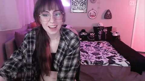 Media: melaniero Myfreecams Invalid Date