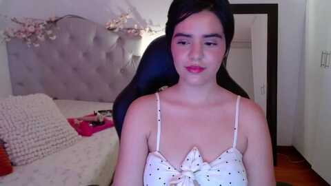 Media: miacollins1x Myfreecams Invalid Date