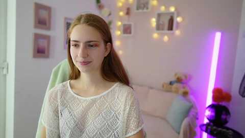 Media: naomi_woods18 Myfreecams Invalid Date