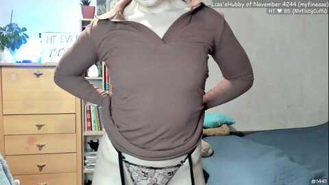 lizaghost @ myfreecams on 20231118