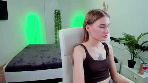 summerdiana @ myfreecams on 20231118