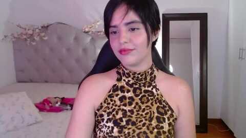 Media: miacollins1x Myfreecams Invalid Date
