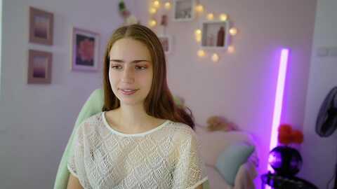 Media: naomi_woods18 Myfreecams Invalid Date