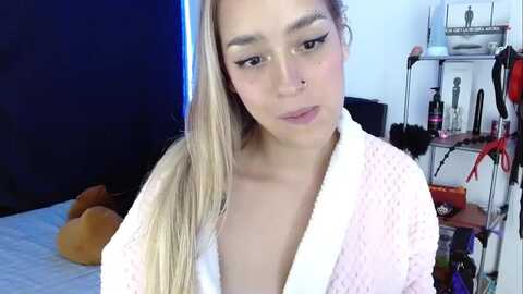 Media: queen_hannah Myfreecams Invalid Date