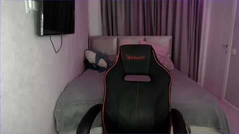 Media: tripleprinces Myfreecams Invalid Date