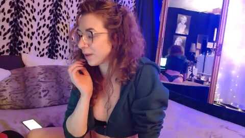 Media: littlemisszee Myfreecams Invalid Date
