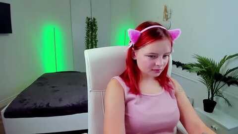 lizzypinky @ myfreecams on 20231120