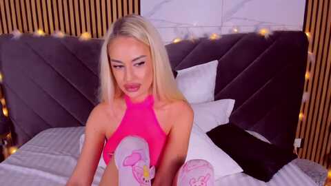 Media: awwwella Myfreecams Invalid Date