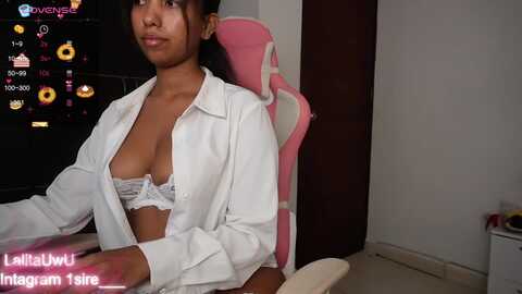 Media: lalitauwu Myfreecams Invalid Date