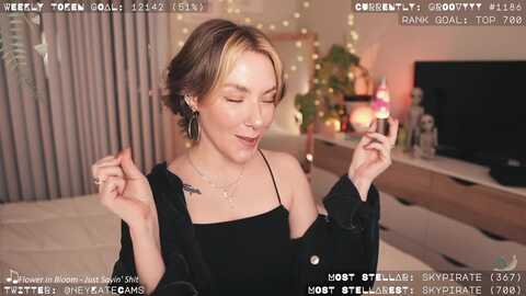 Media: heykate Myfreecams Invalid Date
