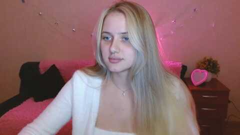 Media: alleiko Myfreecams Invalid Date