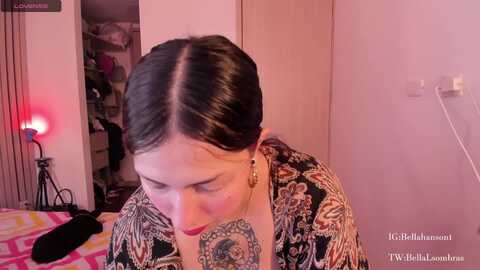 Media: bellahanson Myfreecams Invalid Date