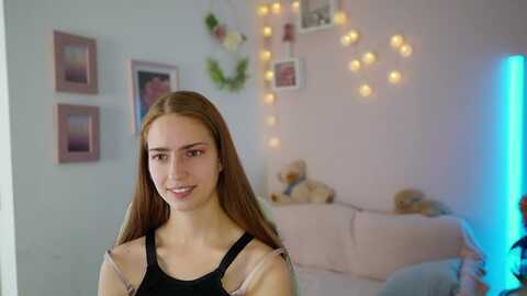 Media: naomi_woods18 Myfreecams Invalid Date