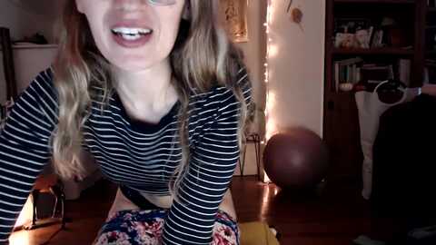 Media: wildflowerem Myfreecams Invalid Date